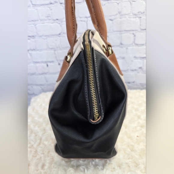 Liz Claiborne Cream and Dark Navy Women's Bag - Picture 4 of 9